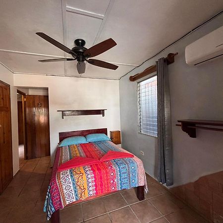 Hostal Hansi Bocas del Toro Exteriér fotografie