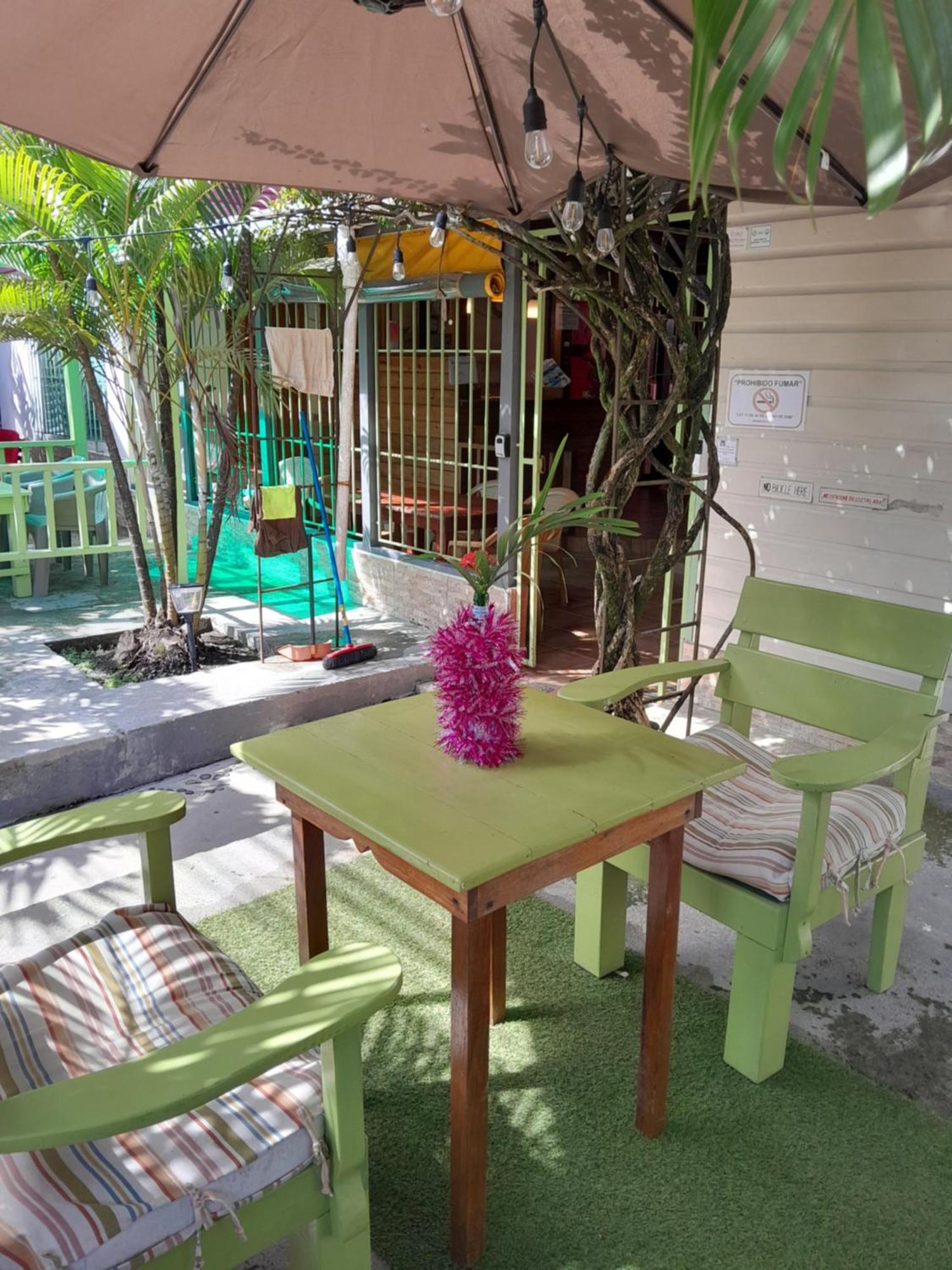 Hostal Hansi Bocas del Toro Exteriér fotografie