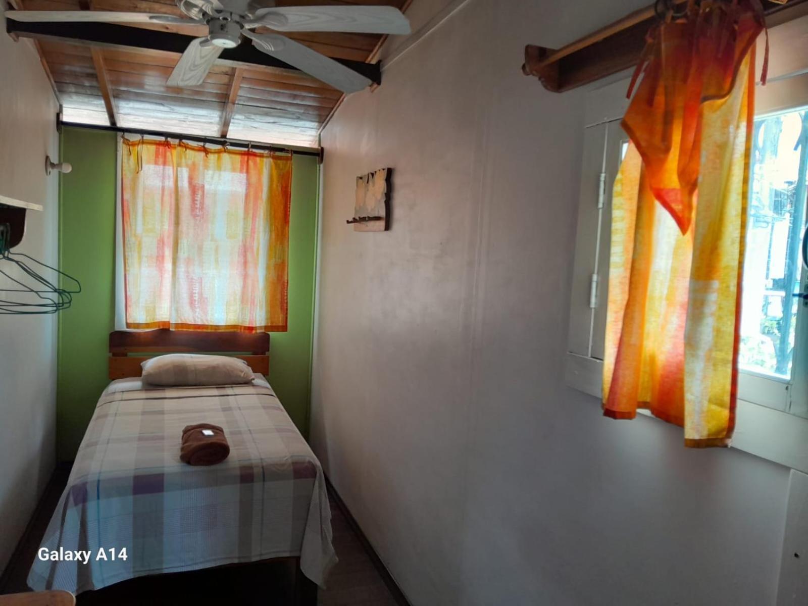 Hostal Hansi Bocas del Toro Exteriér fotografie